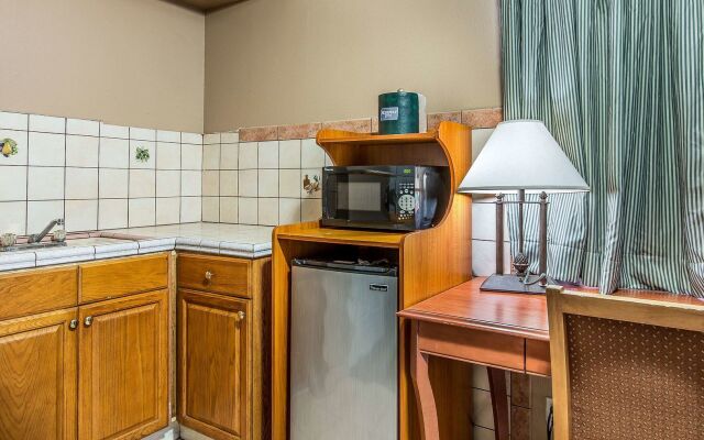 Rodeway Inn Ventura Midtown