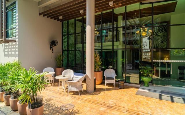 Amber Boutique Silom Hotel