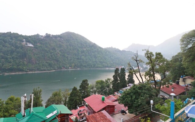 OYO 1820 Hotel Prim Rose