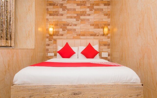 OYO 16119 Hotel Oliver