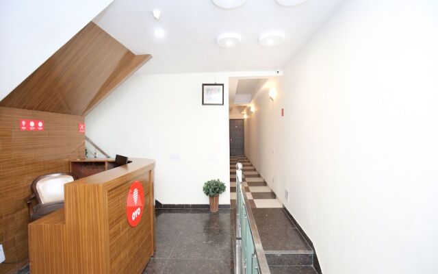 OYO 13373 Hotel Royal star