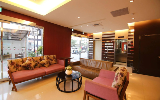 King Regency Hotel