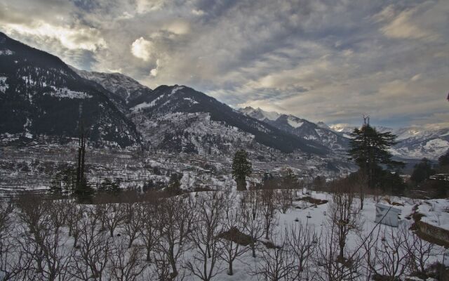 OYO 8866 Mountain Face Cottage