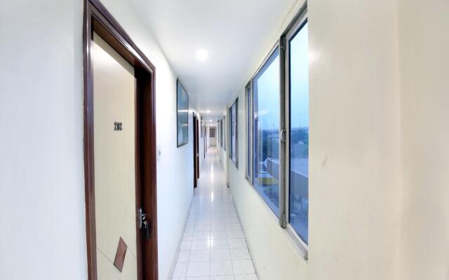 OYO 7445 Hotel Amritsar Residency