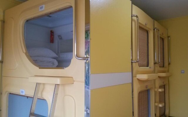 Shangjian Capsule Hotel