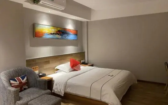 Lingxiu Hotel