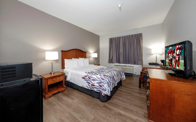 Red Roof Inn & Suites Carrollton, GA–West Georgia