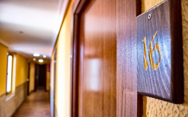 Hotel Eladia