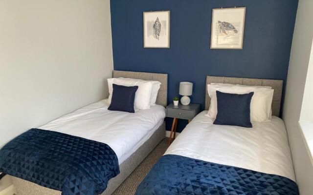 Blackpool Sleepover Apartment 3 Free Parking Sleeps 6