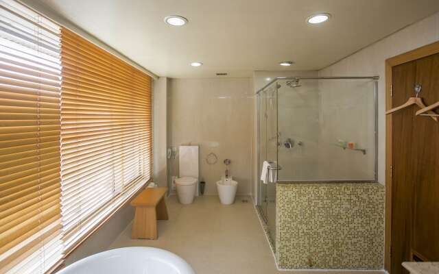 Lagos Oriental Hotel