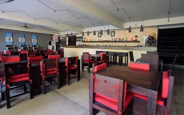 RedDoorz Plus near Kuta Square