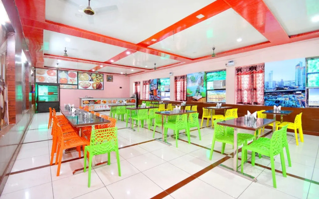 Oyo 42945 Surya Hotel
