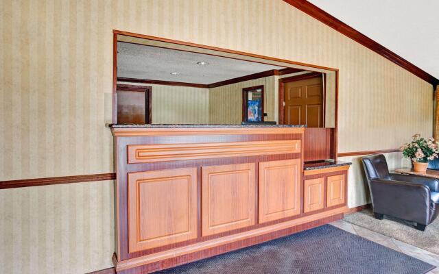 Knights Inn  Madison Heights MI