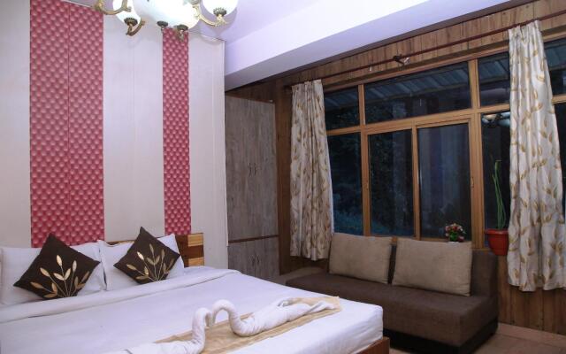 Pinewood Cottages & Spa Shimla