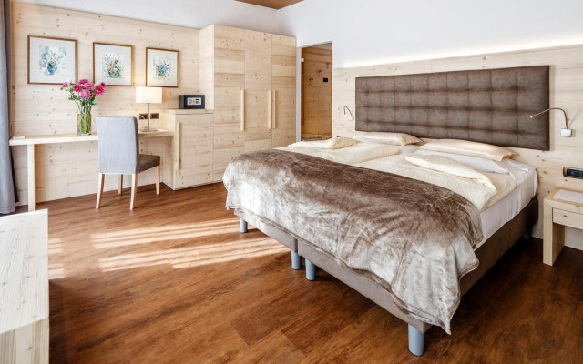Hotel Menardi