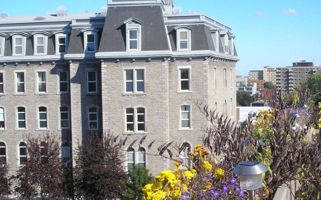 Auberge du Plateau - Hostel