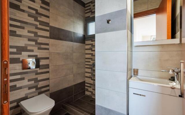 Georgia seaview apartment B3
