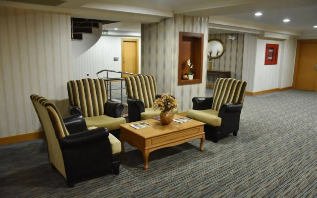 Grand Simay Hotel