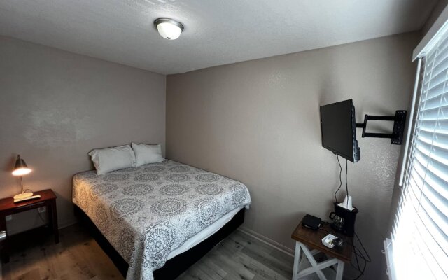 The 409 Bolivar Beach Hotel