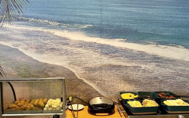 Mana Beach Experience by All
