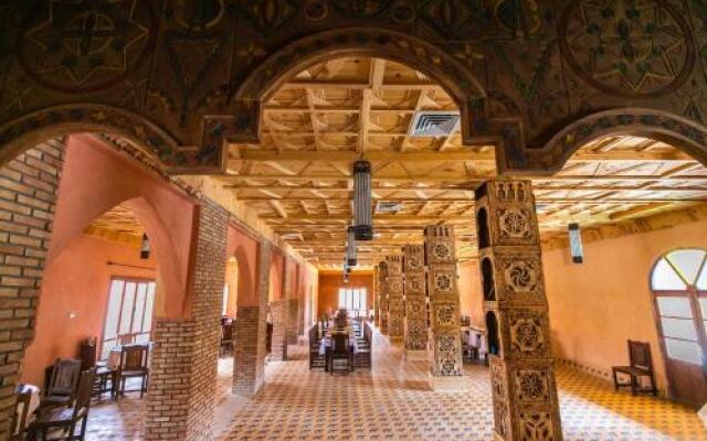 Hotel NOMAD PALACE