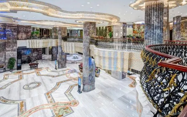 Royal Seaside Hotel and Hot Springs Xiamen