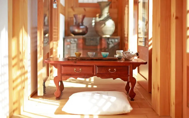 Wiyeonjae Hanok Stay