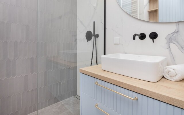 Nadmotlawie Sienna Grobla 8 by Renters