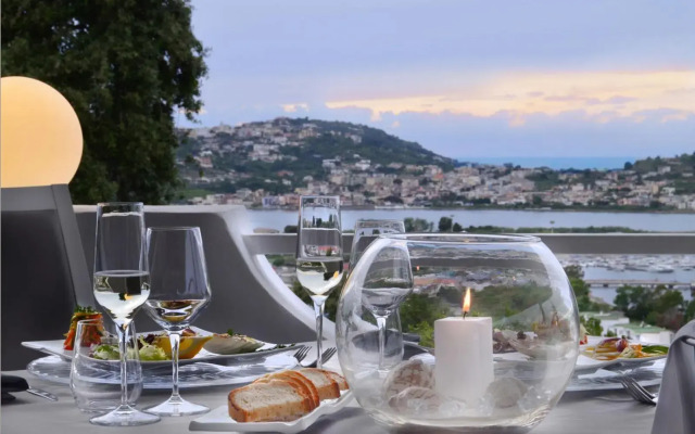 Cala Moresca Hotel