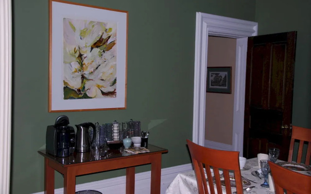 Legacy House Bed and Breakfast