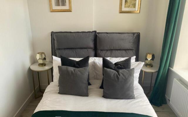 Wyndham Crescent - Stylish Flat in Popular Pontcanna