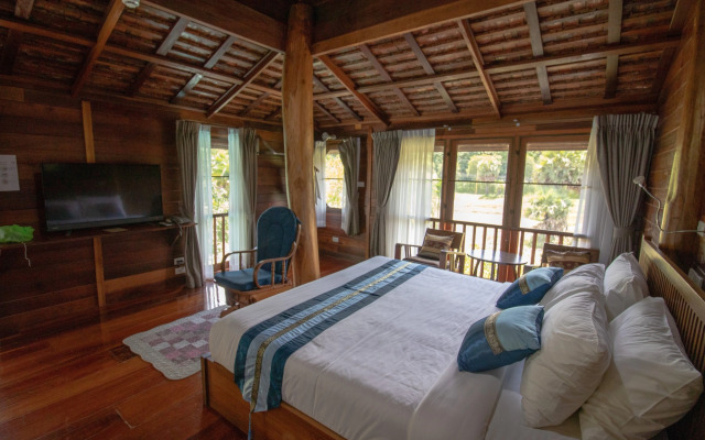 Royal Train Garden Resort
