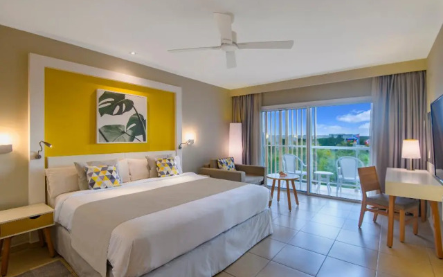 GRAND ASTON Cayo Paredón Beach Resort
