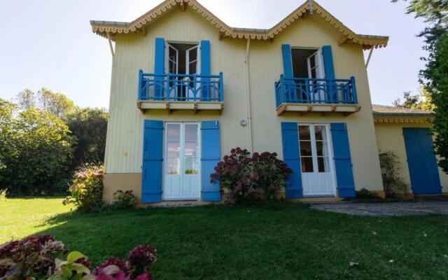 Maison Le Palais, 4 pièces, 6 personnes - FR-1-418-20