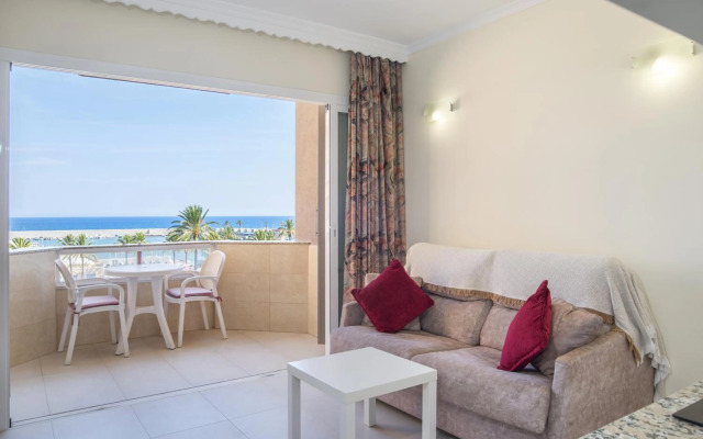 Marina view modern apartment