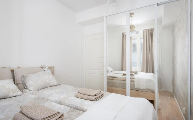 Modern apartment with sauna and free parking