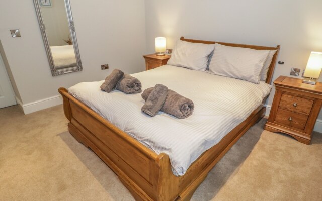 Bryn Derwen Coach House