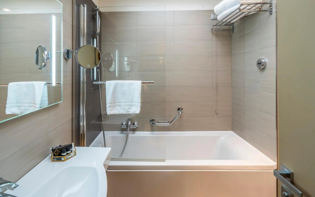 Smart Hotel Holiday