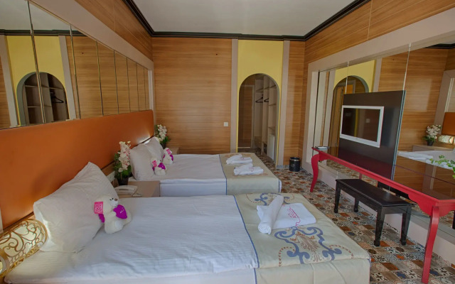Club Hotel Anjeliq