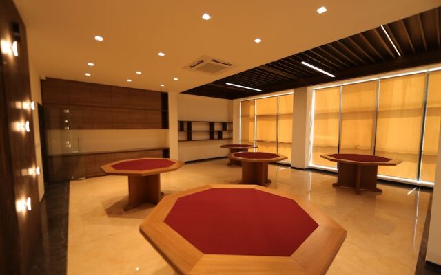 VRR Hotel's And Convention Centre