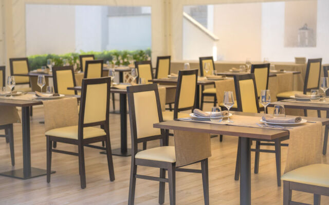 Grand Hotel Villa Parisi