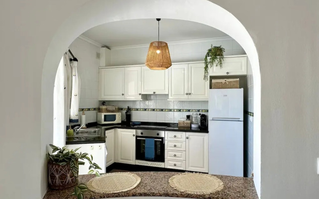 3 Bedroom Villa Walking Distance to Moraira