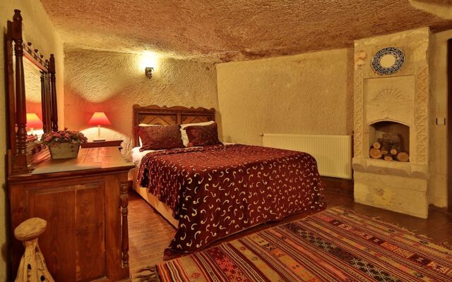 The Owl Cave Hotel