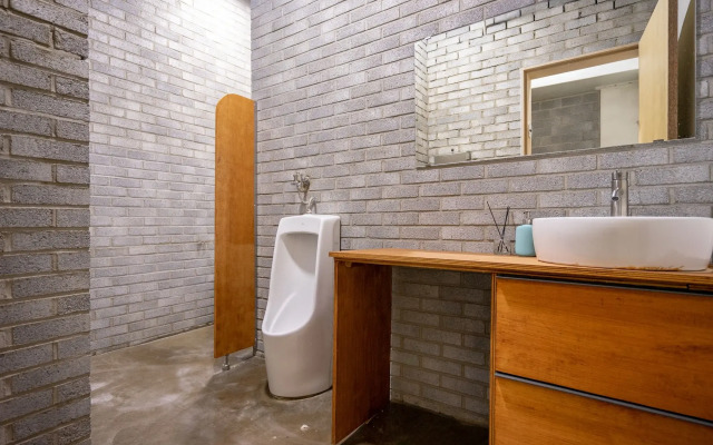 Mireuk Mireuk Hostel