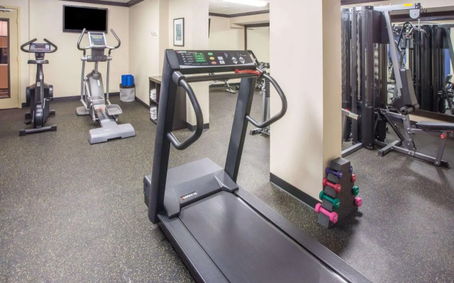 BEST WESTERN PLUS Schaumburg Hotel