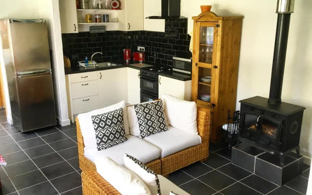 The Potters Cottage