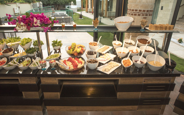 Dalyan Live Spa Resort Hotel