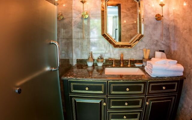 CASA Chengdu Boutique Hotel & Spa