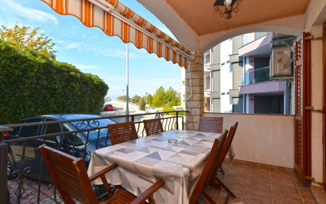 Apartments Elvis 1299