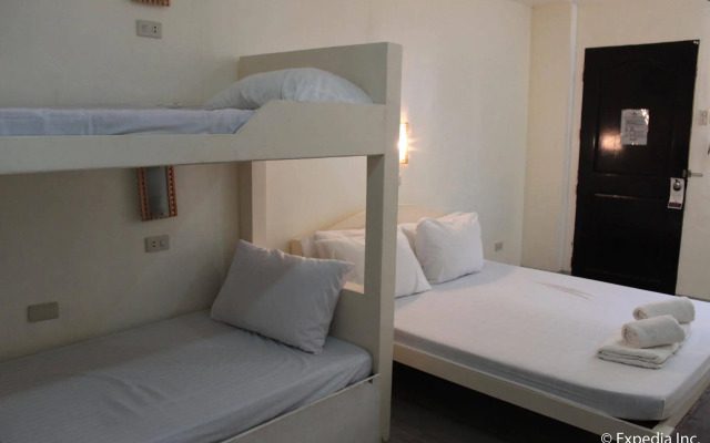 Hotel Ni Among
